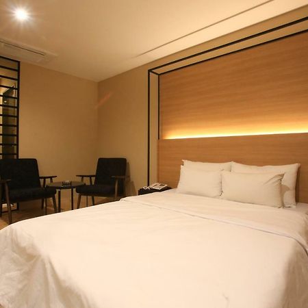 Yeoksam Hotel Star Premier Seoul Exterior photo