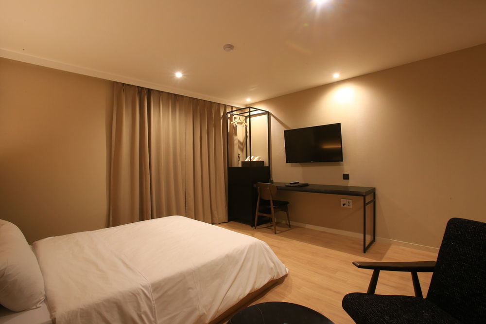 Yeoksam Hotel Star Premier Seoul Exterior photo
